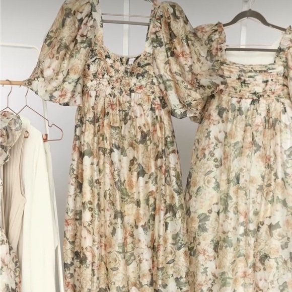 Worth Collective Dresses & Skirts - Worth Collective Harlow Maxi Dress - Champagne Floral - Bump Friendly